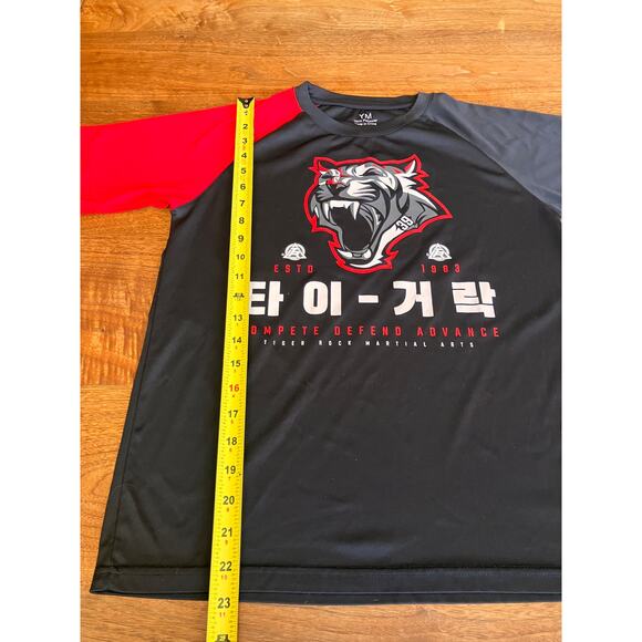 Tiger Rock Martial Arts Youth Medium Shirt Black Red Graphic Tee YM Uniform - Picture 5 of 5
